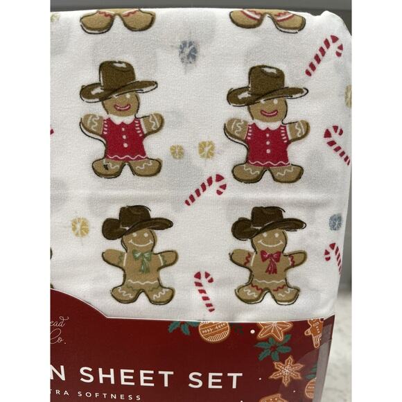 COWBOY GINGERBREAD COOKIE MAN Christmas SHEETS Snowy Holiday Queen Sheet Set NEW - Picture 2 of 4